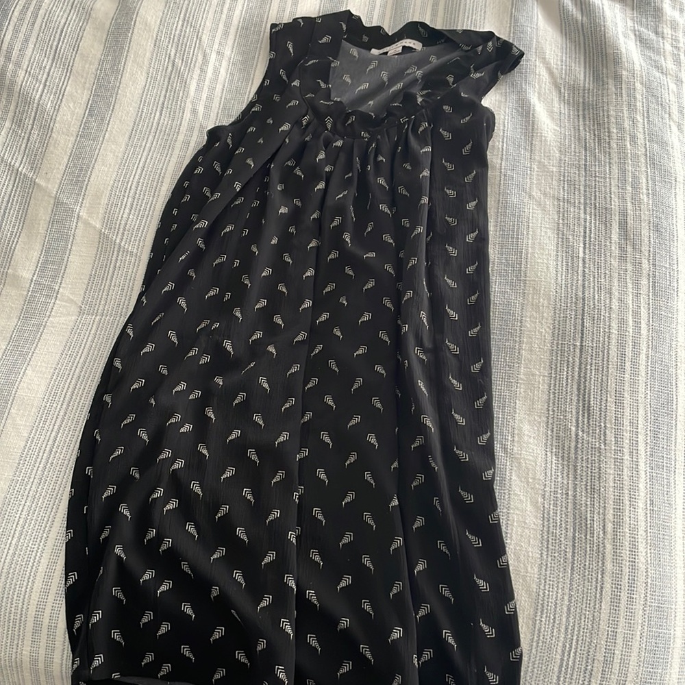 Loyal Hana breastfeeding dress xs